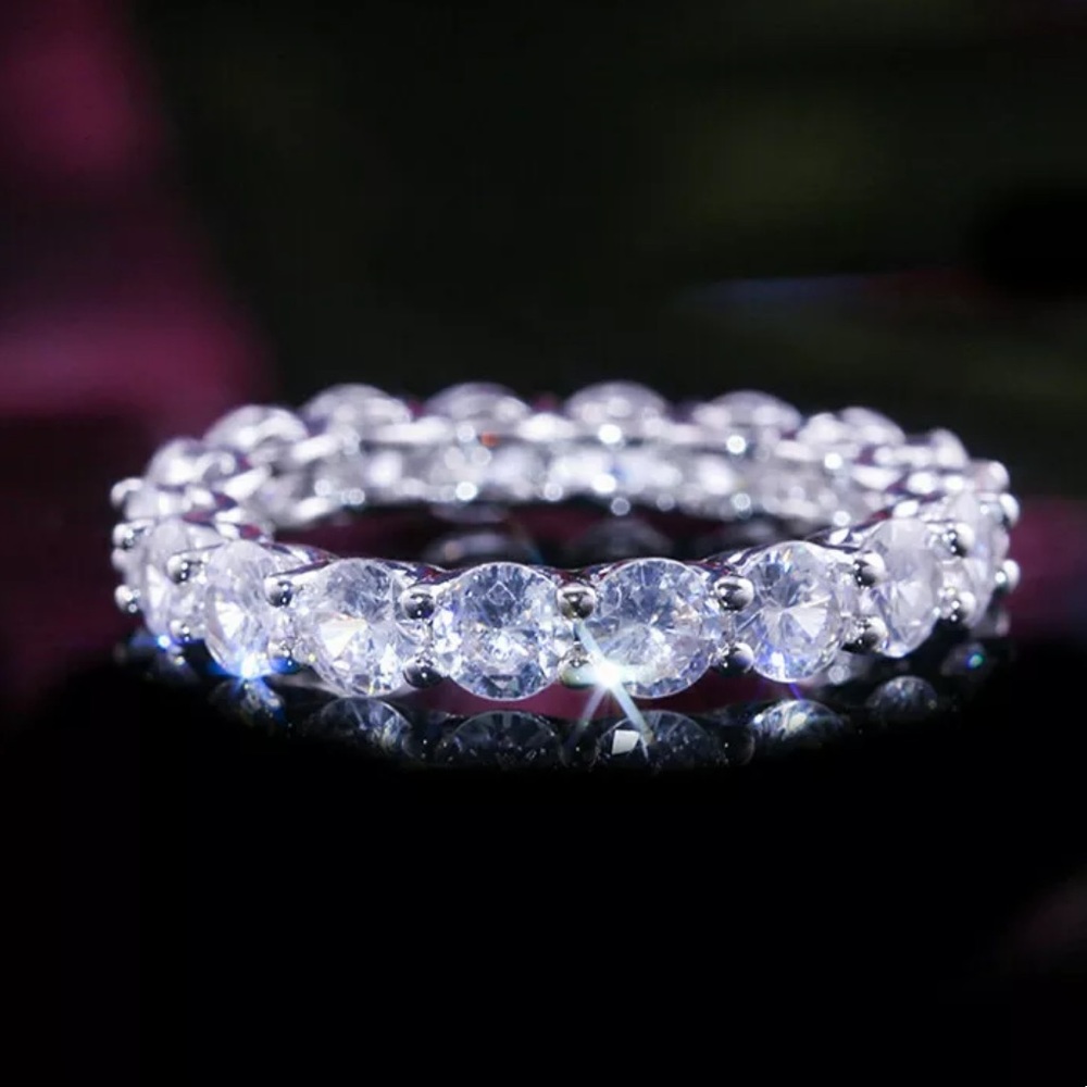 COPY - NEW💍DIAMOND 925 STERLING SILVER ENGAGEMENT RING, CUTE RING, SHINY RING. - Picture 3 of 6